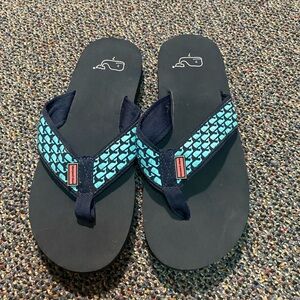 Vineyard Vines Women's Black and Blue Flip Flops
